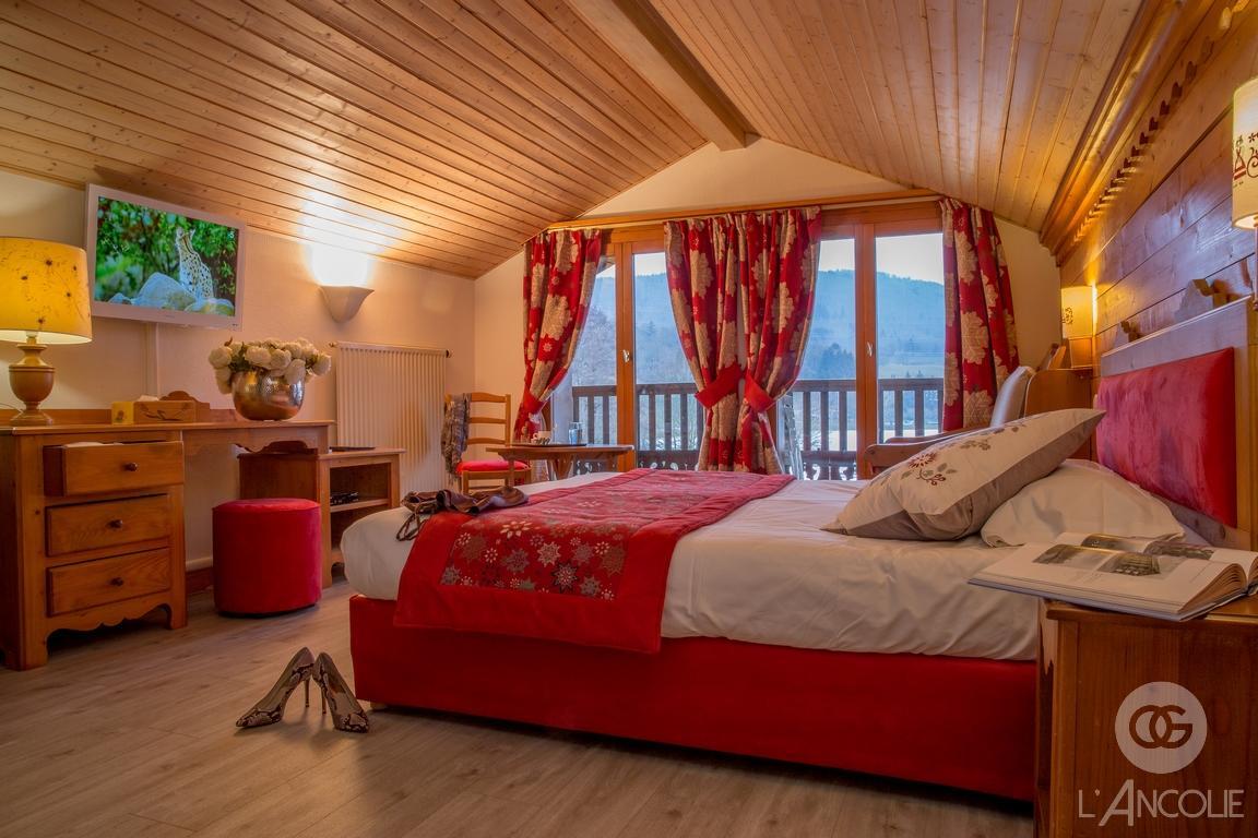 L'Ancolie "Chalet Du Lac" Hotel Cruseilles Ngoại thất bức ảnh