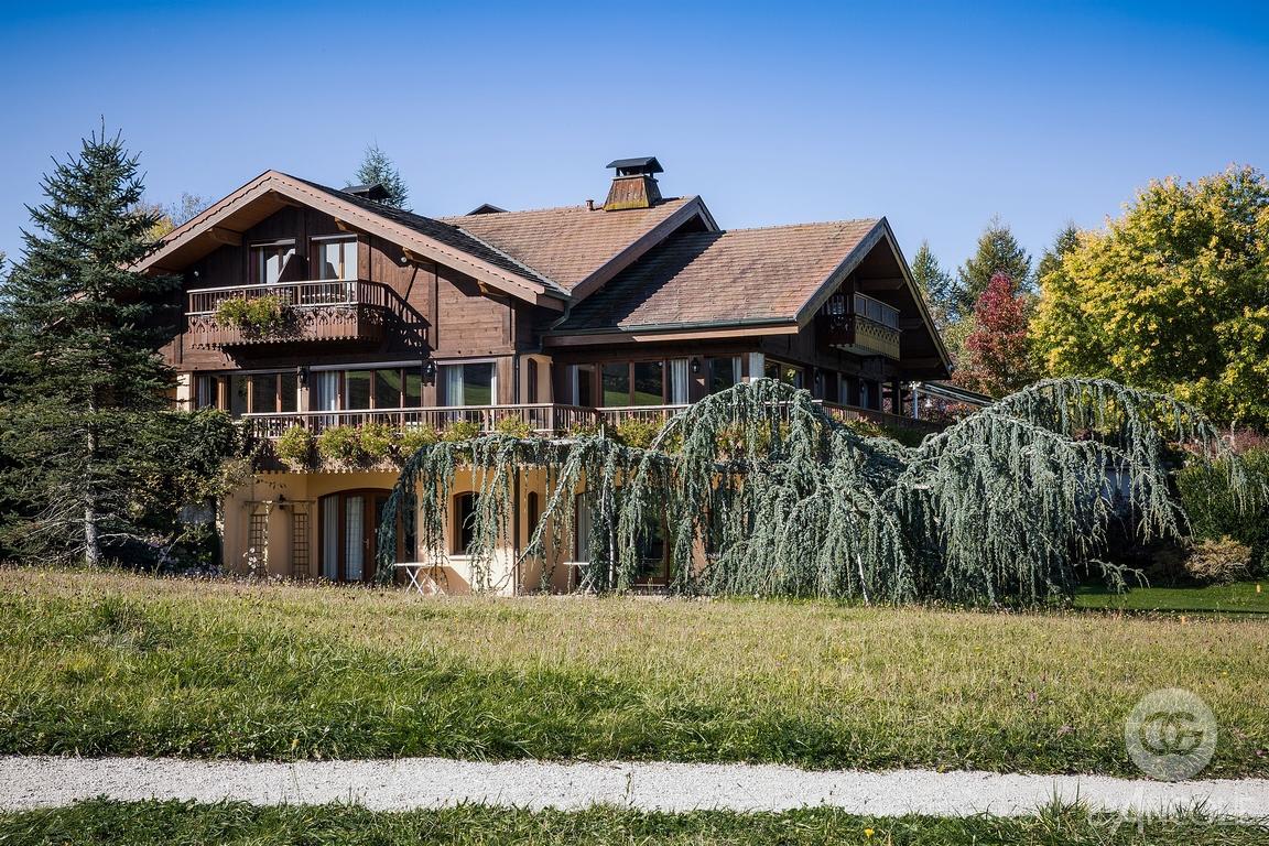 L'Ancolie "Chalet Du Lac" Hotel Cruseilles Ngoại thất bức ảnh